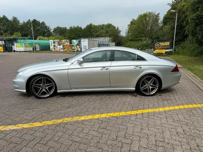 Gebraucht Mercedes CLS500 AMG 306 PS (225 kW) 2004 Silber Coupé