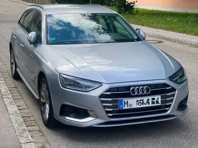 Gebraucht Audi A4 163 PS (119 kW) 2022 Silber Kombi