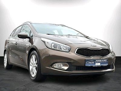 Gebraucht Kia Ceed 128 PS (94 kW) 2013 Braun Kleinwagen