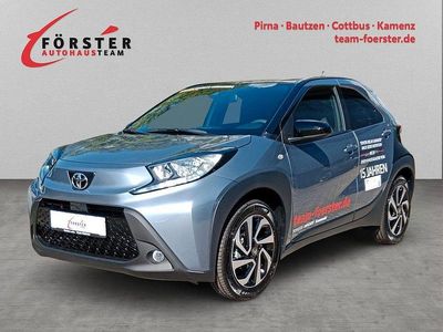 Grau Gebraucht 2025 Toyota Aygo X SUV | 19.390 € (Etwas zu teuer)