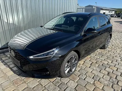 Nouă Hyundai i30 GO! 140 CP (102 kW) 2025 Negru Break