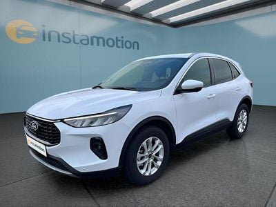 Gebraucht Ford Kuga 179 PS (131 kW) 2024 Weiß SUV