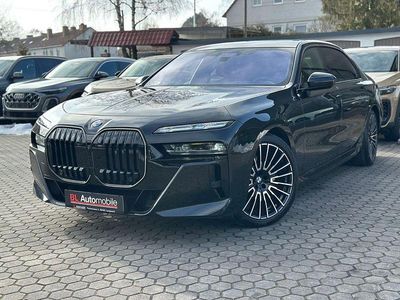 Gebraucht BMW 740 Sport Line 299 PS (219 kW) 2025 Schwarz Limousine