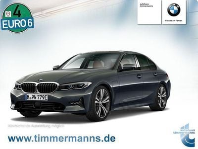 Gebraucht BMW 330e Sport Line 292 PS (214 kW) 2021 Grau Limousine