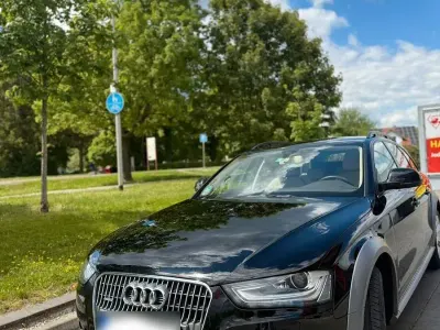 Gebraucht Audi A4 Allroad 190 PS (139 kW) 2015 Schwarz Kombi