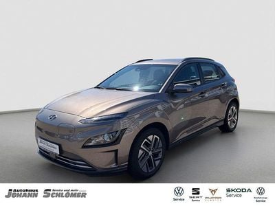 Gebraucht Hyundai Kona Select 100 kW (136 PS) 2022 Siky bronze SUV