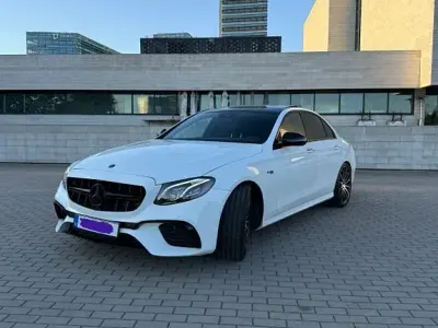 Gebraucht Mercedes E43 AMG AMG 401 PS (294 kW) 2018 Weiß Limousine