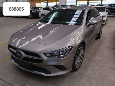 Mercedes CLA200