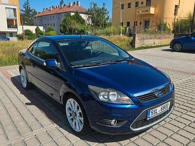 Blau Gebraucht 2009 Ford Focus Cabriolet Cabrio | 5.650 € (Etwas zu teuer)