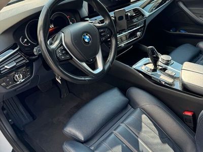gebraucht BMW 520 i Sport Line