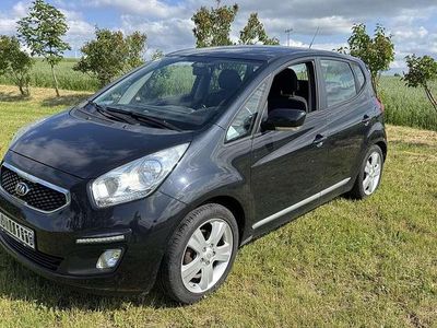 Schwarz Gebraucht 2013 Kia Venga Kleinwagen | 7.590 € (Etwas zu teuer)