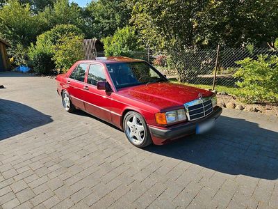 Usata Mercedes 190 122 CV (89 kW) 1991 Rosso Berlina