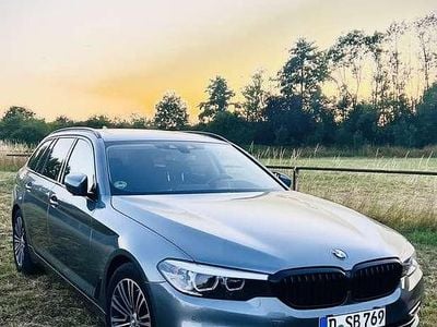 Gebraucht BMW 525 Sport Line 231 PS (169 kW) 2017 Grau Kombi
