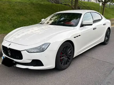 Usata Maserati Ghibli 330 CV (242 kW) 2015 Bianco Berlina