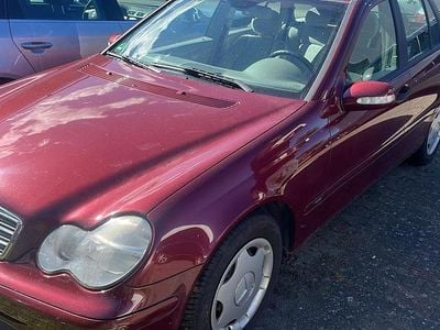 Mercedes C180