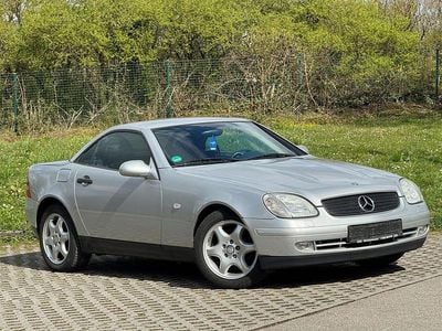 Gebraucht Mercedes SLK200 136 PS (100 kW) 1999 Silber Cabrio
