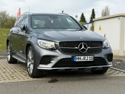 Używany Mercedes GLC350 AMG 258 KM (189 kW) 2017 Szary SUV