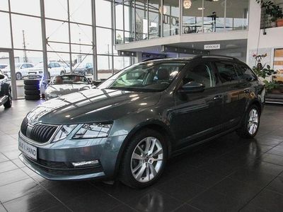 Grau Gebraucht 2018 Skoda Octavia Business Line Kombi | 16.999 € (Fairer Preis)