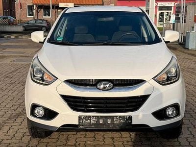 Weiß Gebraucht 2015 Hyundai ix35 Edition SUV | 8.990 € (Fairer Preis)