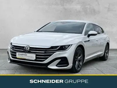 Używany VW Arteon R-line 200 KM (147 kW) 2022 Biały Sedan/Limuzyna