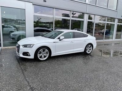 Gebraucht Audi A5 Sportback Sport 190 PS (139 kW) 2019 Weiß Kleinwagen