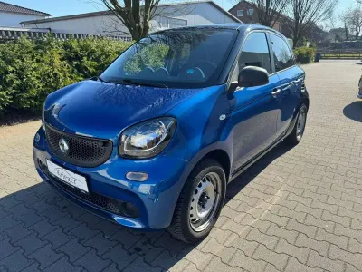 Usata Smart ForFour 71 CV (52 kW) 2018 Blu Utilitaria