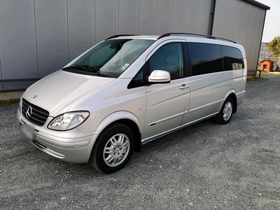 Gebraucht Mercedes Viano 204 PS (150 kW) 2010 Silber Van / Kleinbus
