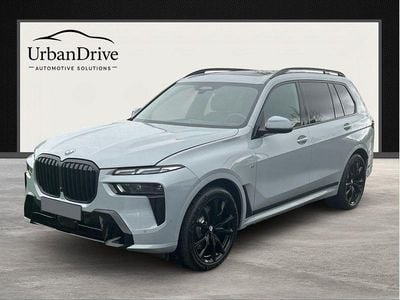 Nouă BMW X7 Sport Line 352 CP (258 kW) 2026 Gri SUV