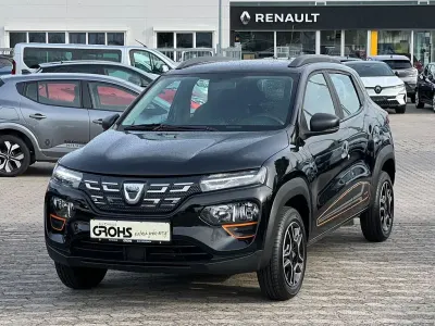 Gebraucht Dacia Spring Comfort Plus 33 kW (45 PS) 2022 Schwarz Kleinwagen