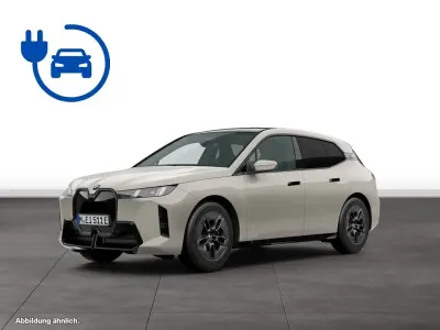 Gebraucht BMW iX 300 kW (408 PS) 2025 Grau SUV
