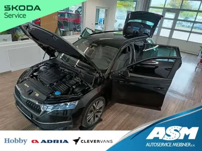 Neu Skoda Octavia 150 PS (110 kW) 2026 Schwarz Kombi