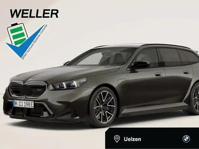 Nuova BMW M5 M Sport 727 CV (534 kW) 2026 Nero Station wagon