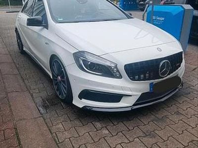 Mercedes A45 AMG