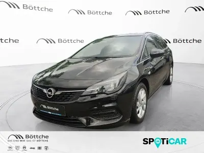 Gebraucht Opel Astra 145 PS (106 kW) 2022 Schwarz Kleinwagen