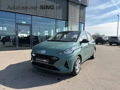 Nouă Hyundai i10 63 CP (46 kW) 2025 Verde Hatchback
