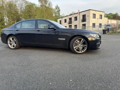 Gebraucht BMW 760L M Sport 544 PS (400 kW) 2013 Blau Limousine