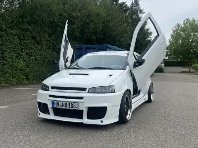 Gebraucht Fiat Punto 131 PS (96 kW) 2002 Weiß Kleinwagen