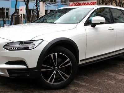 Volvo V90 CC