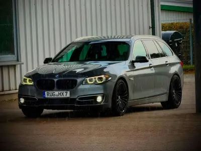 Gebraucht BMW 530 Luxury Line 258 PS (189 kW) 2016 Spacegrau metallic Kombi