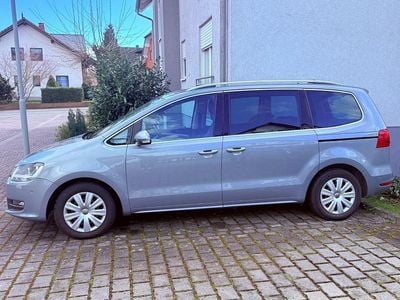 Gebraucht VW Sharan 140 PS (102 kW) 2010 Grau Van / Kleinbus