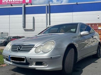 Mercedes C180
