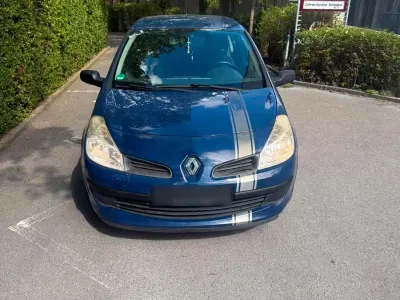 Gebraucht Renault Clio 90 PS (66 kW) 2007 Blau Kleinwagen