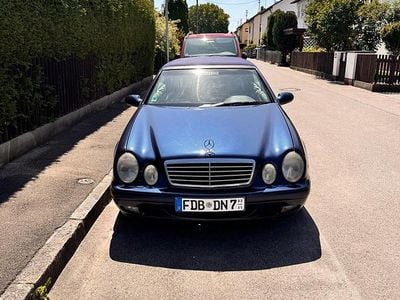 Mercedes CLK320