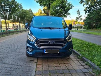 Usata Ford Tourneo Titanium X 185 CV (136 kW) 2019 Blu Monovolume