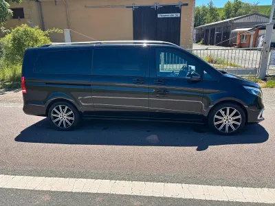 Gebraucht Mercedes V300 Avantgarde 236 PS (173 kW) 2019 Schwarz Van / Kleinbus