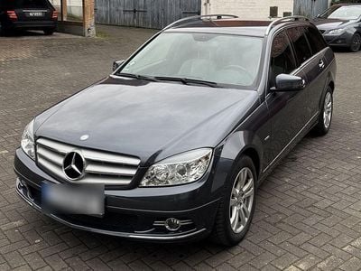 Gebraucht Mercedes C180 Avantgarde 156 PS (114 kW) 2009 Grau Kombi