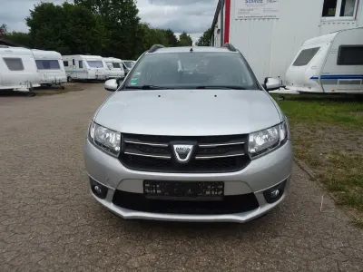 Gebraucht Dacia Logan Ambiance 75 PS (55 kW) 2013 Silber Limousine