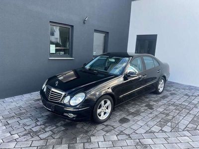 gebraucht Mercedes E200 Lim.Kompressor/Avantgarde/Automatik/AHK