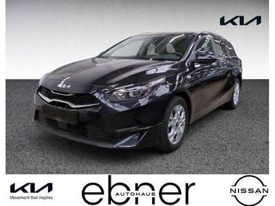 Gebraucht Kia Ceed Comfort 140 PS (102 kW) 2025 Schwarz Kleinwagen
