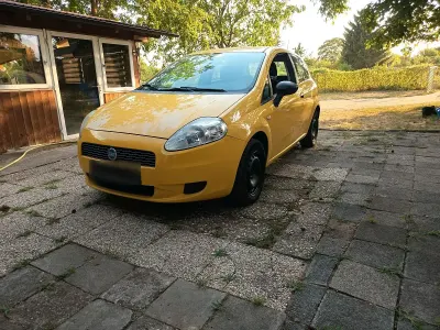 Gebraucht Fiat Grande Punto 65 PS (47 kW) 2007 Gelb Kleinwagen